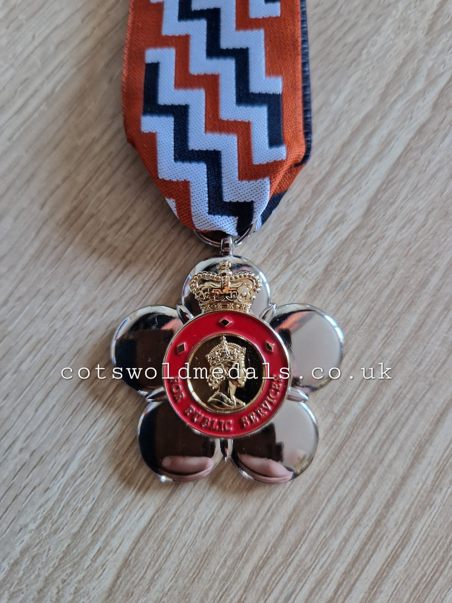 Queen's Service Order Medal